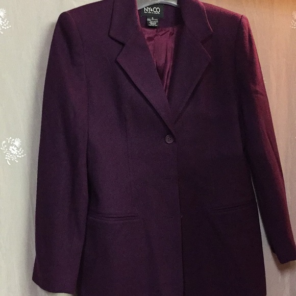 Blazer - Picture 1 of 1